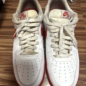 Nike Men's White and Red Sneakers